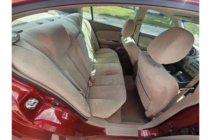$3500 : 2006 Altima 2.5 S image 9