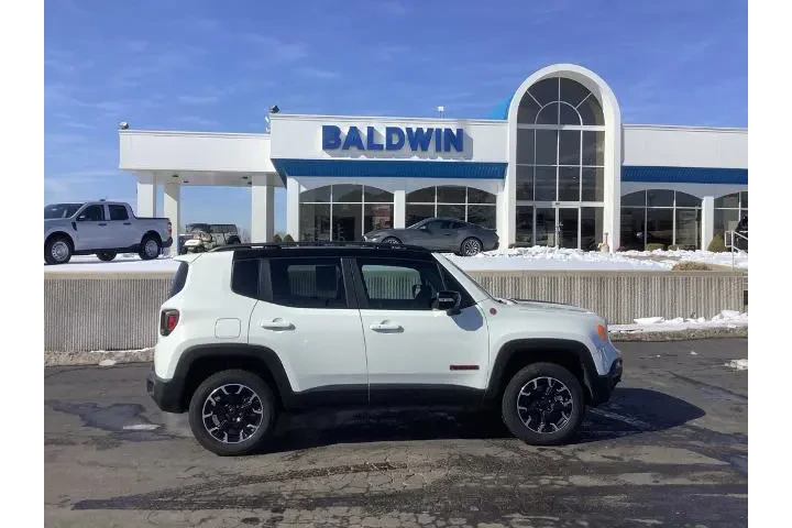 $25950 : Jeep Renegade 2023 4x4 Trail image 8