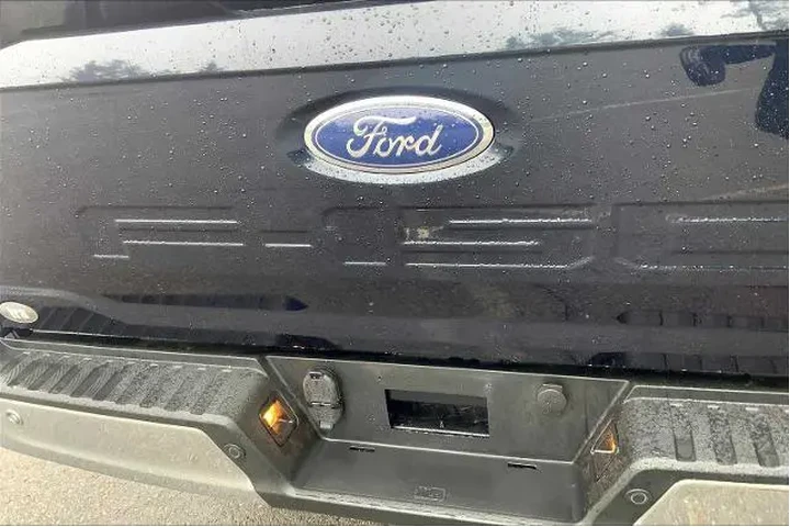 $37976 : Ford F-150 2022 4x4 XLT 4dr image 9