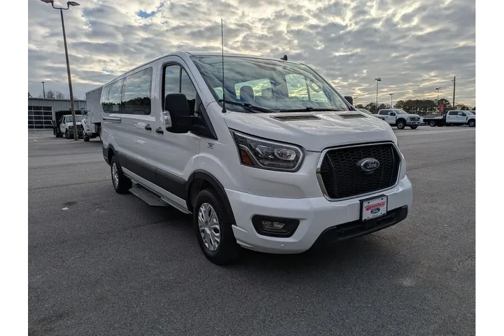 $32991 : Ford Transit 2023 350 XL 3dr image 4