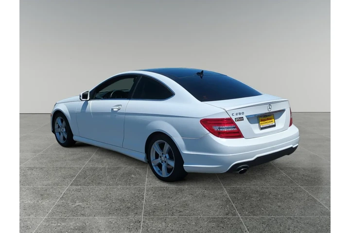 $9900 : Mercedes-Benz C-Class 2015 C image 6