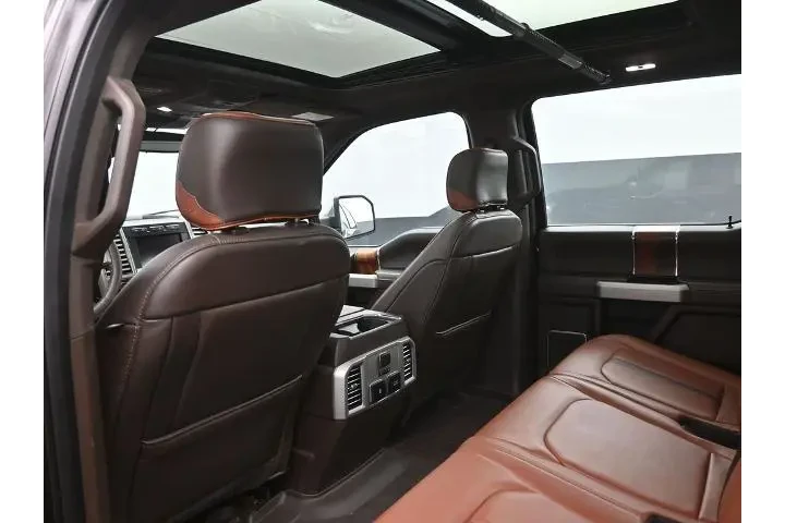 $36991 : Ford F-150 2019 4x4 Platinum image 2