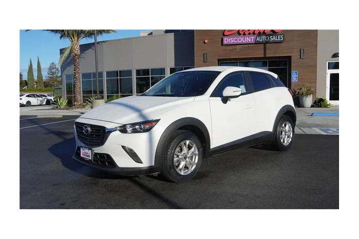 $13850 : 2019 CX-3 Sport image 2