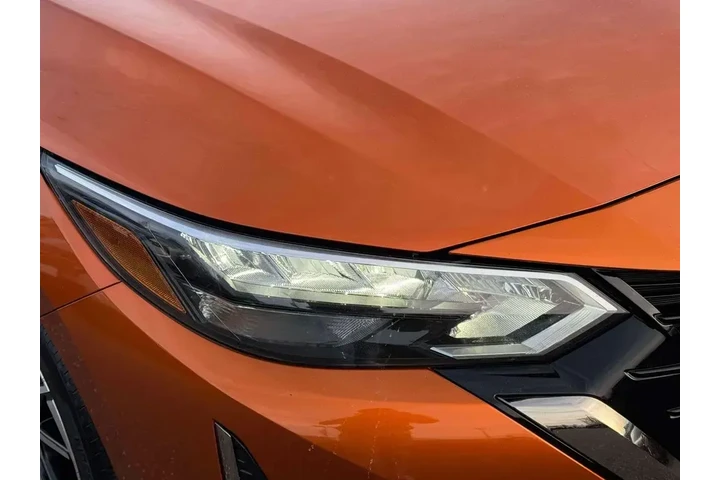 $19885 : Nissan Sentra 2025 SR 4dr Se image 9