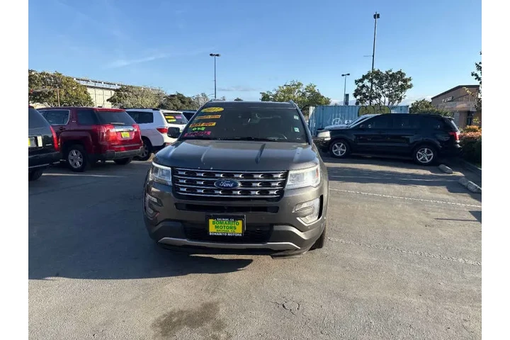 $15999 : 2017 Explorer Limited image 3
