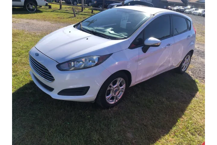 $8995 : 2014 Fiesta SE image 6