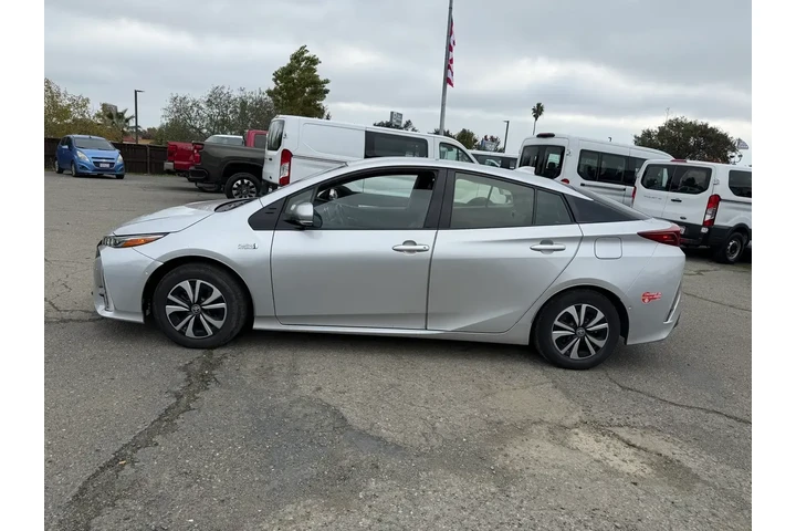 $13000 : Toyota Prius Prime 2017 Prem image 2
