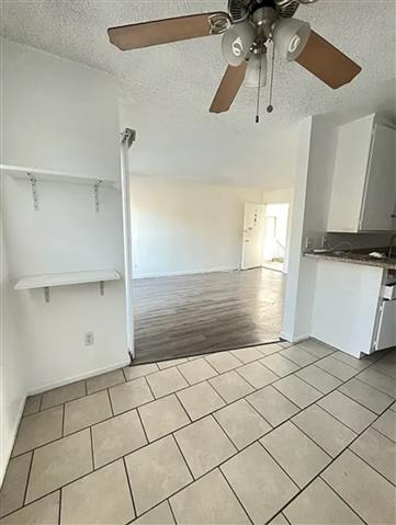 $1450 : 1bd 1ba apartment for rent image 3