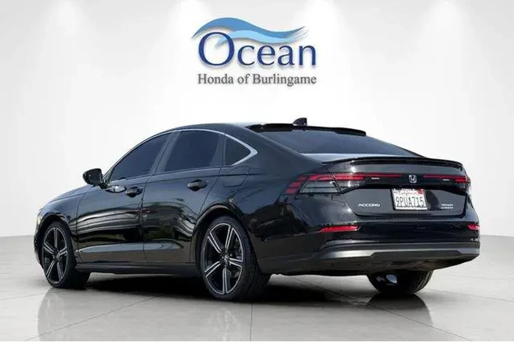 $29493 : Honda Accord Hybrid 2025 Spo image 6