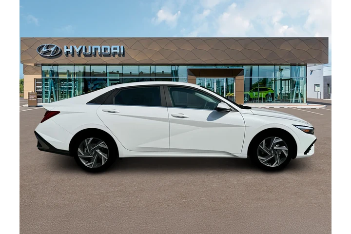 $24960 : Hyundai ELANTRA Hybrid 2025 image 9