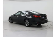 $20998 : Nissan Altima 2022 2.5 SV 4d thumbnail