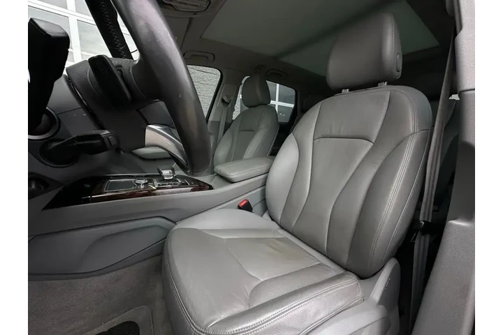 $17995 : Audi Q7 2017 AWD 3.0T quattr image 5