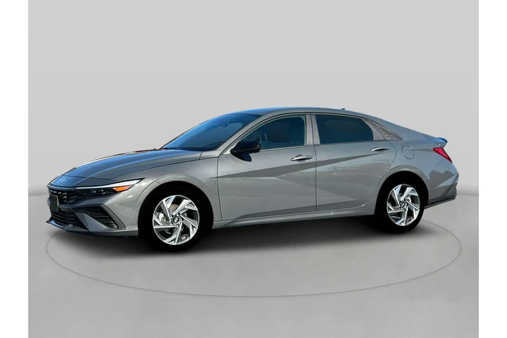 $17420 : Hyundai ELANTRA 2025 SEL Spo image 2