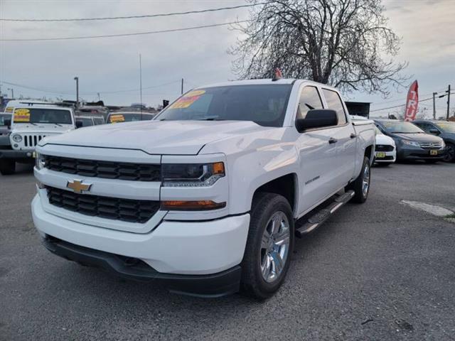 $27599 : 2018 Silverado 1500 Custom image 5