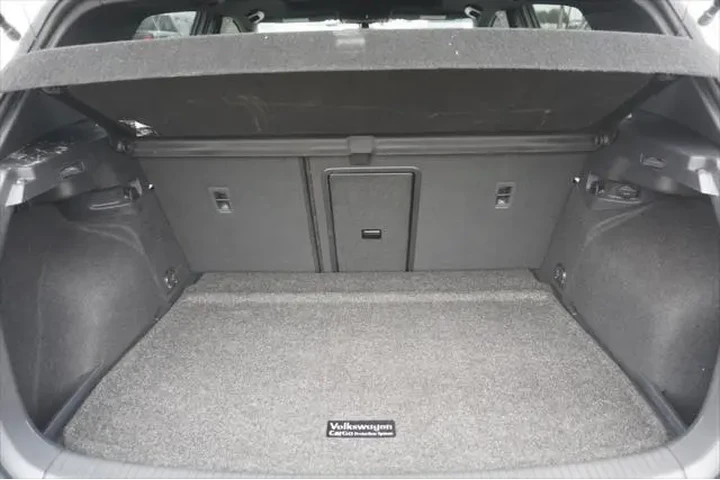 $24995 : Volkswagen Golf GTI 2021 S 4 image 10