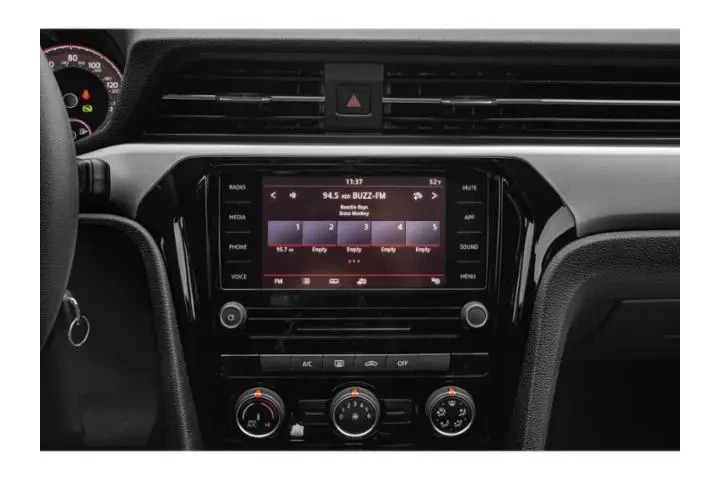 $19346 : Volkswagen Passat 2020 SEL 4 image 10