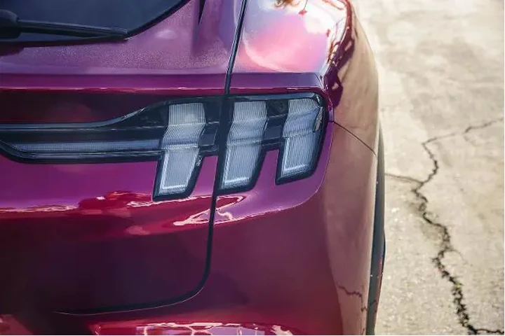 $24995 : Ford Mustang Mach-E 2022 AWD image 8