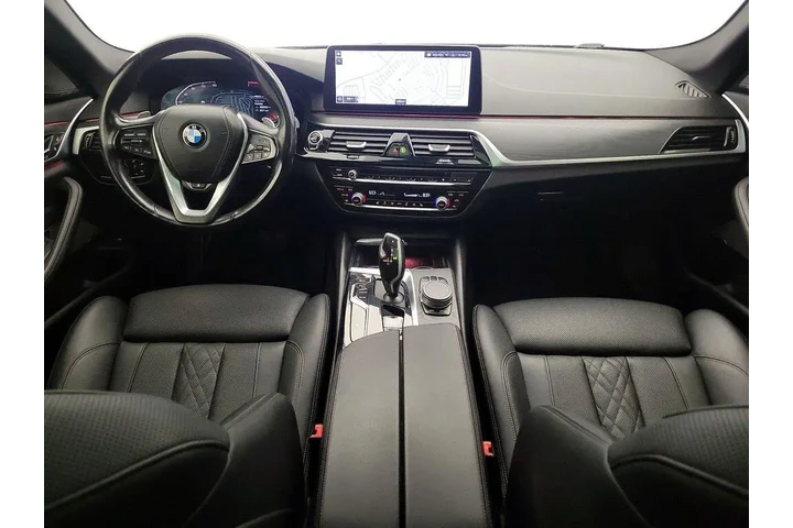 $27998 : BMW 5 Series 2021 AWD 530i x image 9