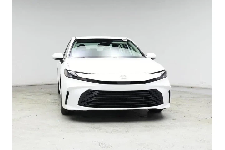 $26998 : Toyota Camry 2025 LE 4dr Sed image 5