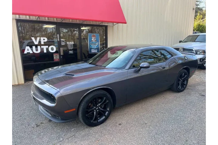 $16999 : 2017 Challenger SXT image 9