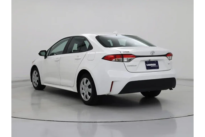 $21998 : Toyota Corolla 2024 LE 4dr S image 2
