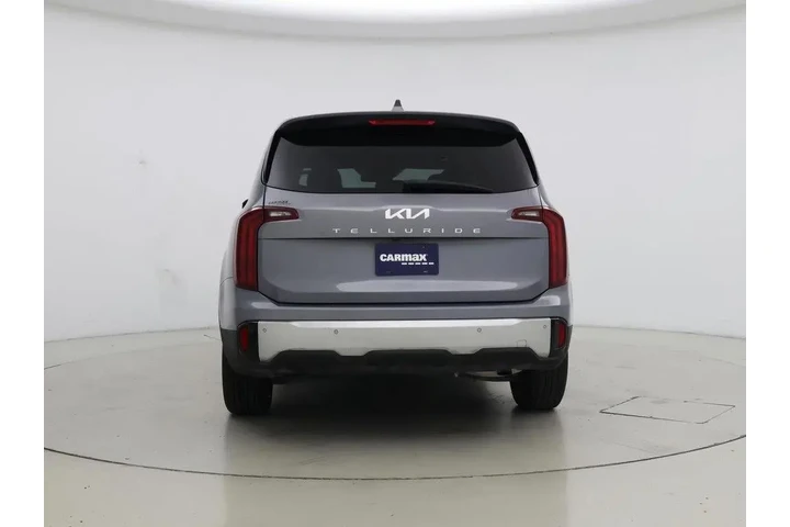 $31998 : Kia Telluride 2024 LX 4dr SU image 6