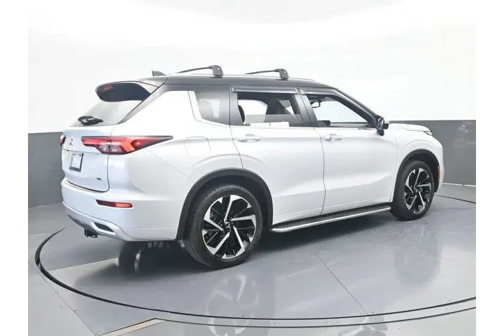 $23991 : Mitsubishi Outlander 2024 AW image 6
