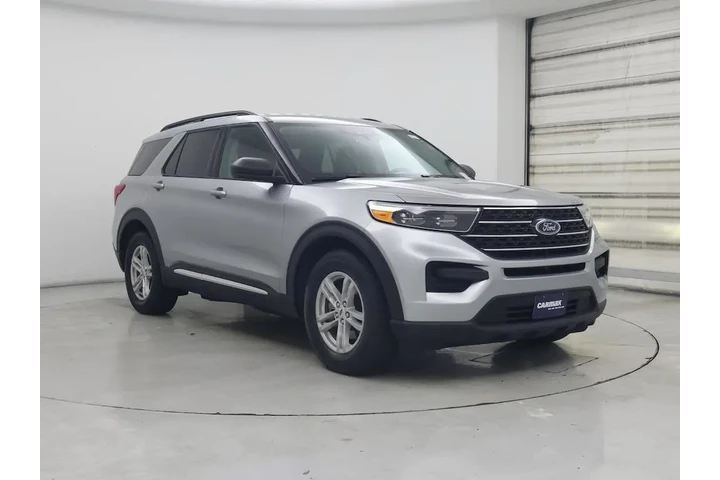 $27998 : Ford Explorer 2023 XLT 4dr S image 1