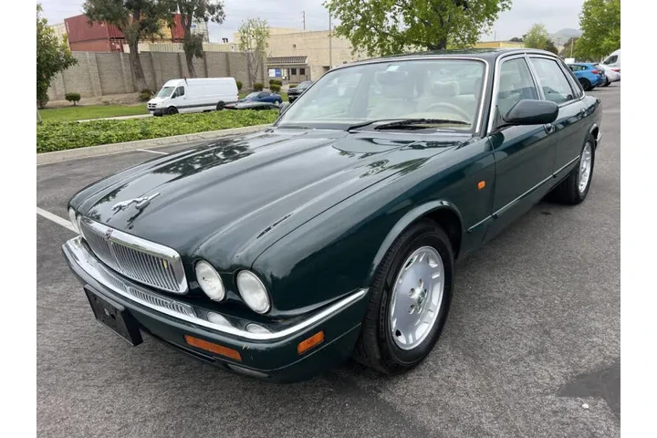 $8500 : 1995 XJ-Series XJ6 image 4