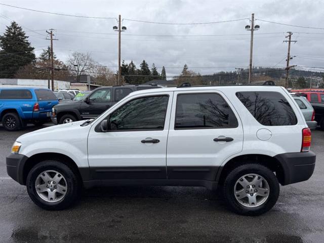 $7995 : 2006 Escape XLS image 6