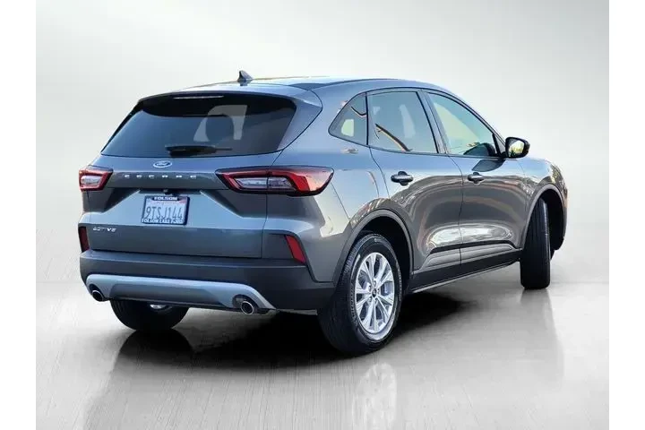 $29032 : Ford Escape 2025 Active 4dr image 4