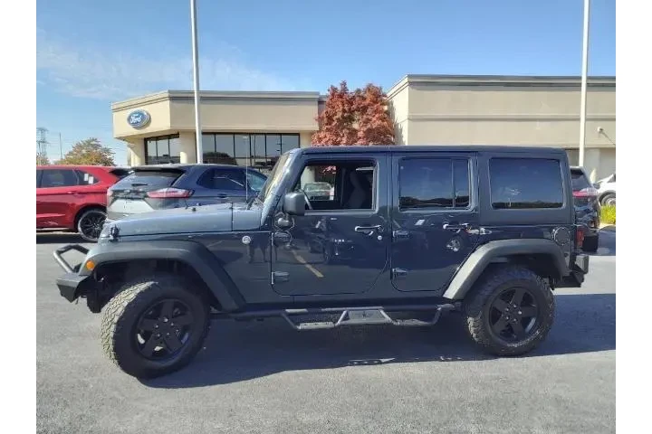 $24790 : Jeep Wrangler Unlimited 2017 image 5