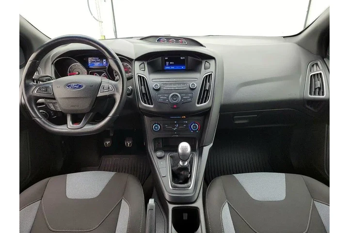 $15998 : Ford Focus 2018 ST 4dr Hatch image 9