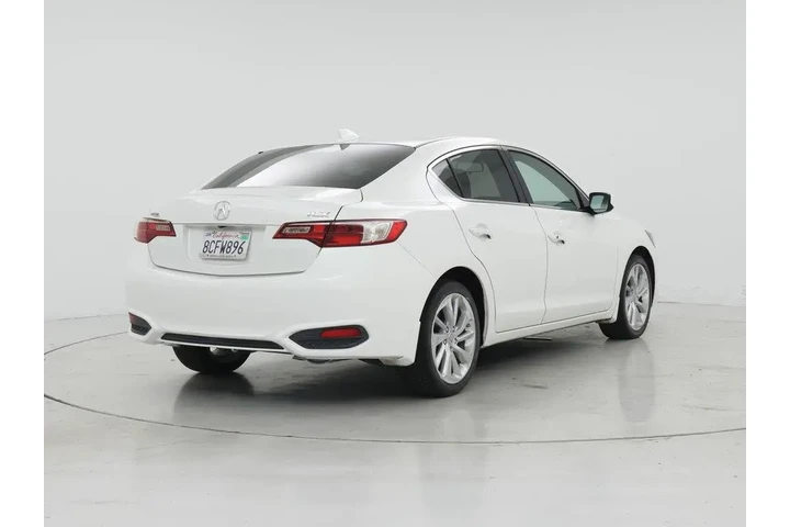 $15998 : Acura ILX 2018 4dr Sedan image 8