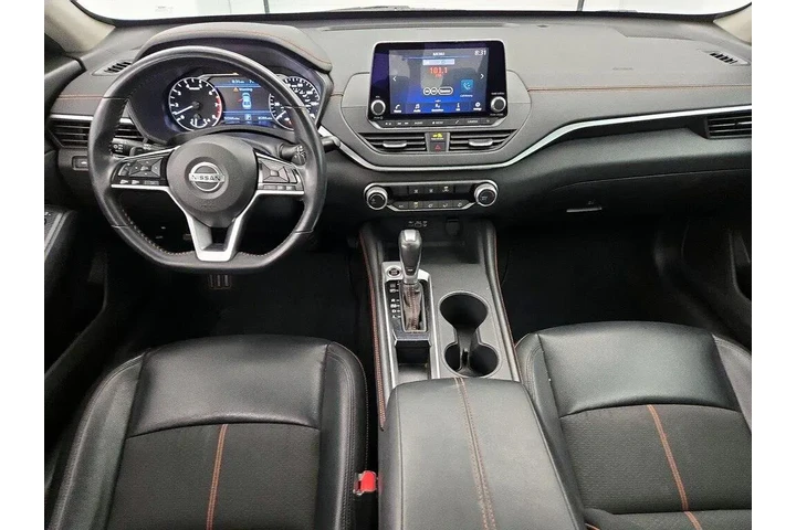 $18998 : Nissan Altima 2021 2.5 SR 4d image 9