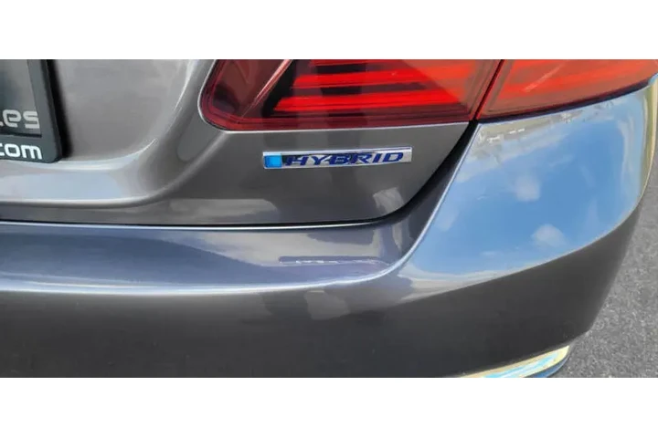 $12450 : 2017 Accord Hybrid EX-L image 6