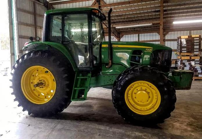 $3000 : Brand New John Deer Tractor image 3