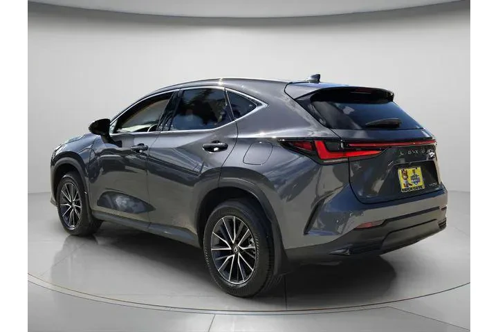 $39957 : Lexus NX 250 2024 Premium 4d image 8