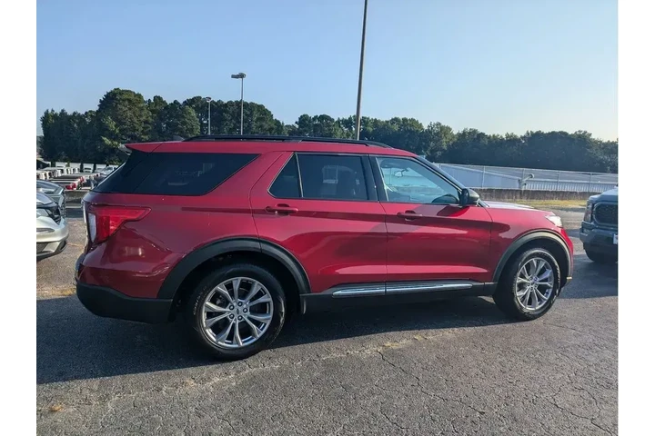 $29991 : Ford Explorer 2022 XLT 4dr S image 6