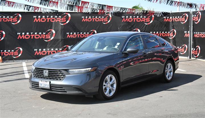 $24985 : Accord Sedan LX image 3