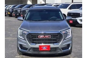 GMC Terrain 2024 SLE 4dr SUV thumbnail