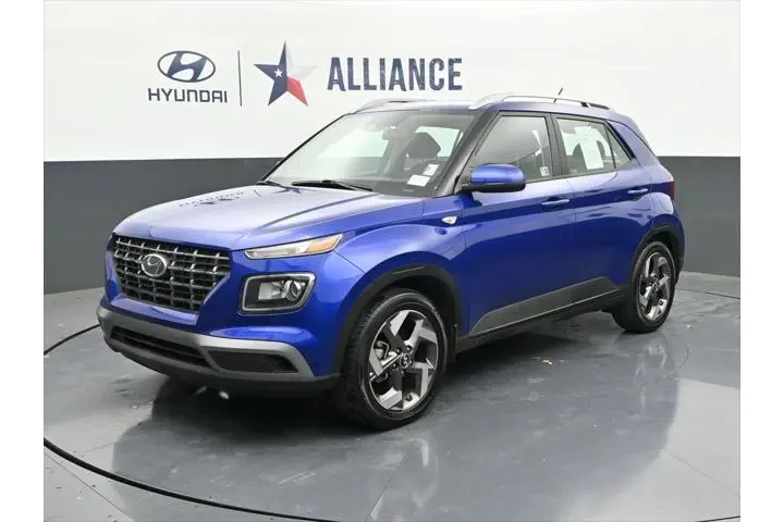 $18988 : Hyundai VENUE 2024 SEL 4dr C image 1