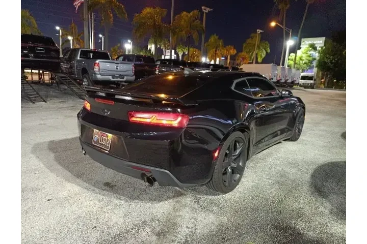 $18995 : Chevrolet Camaro 2018 LT 2dr image 3
