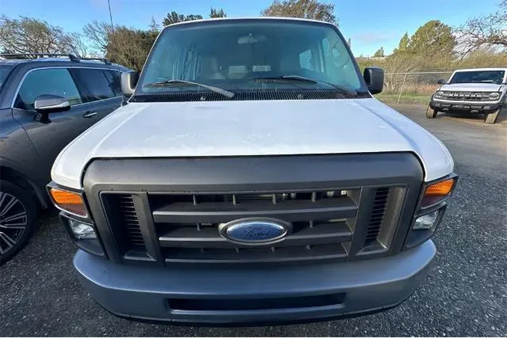 $29971 : Ford E-Series 2012 E-350 SD image 5