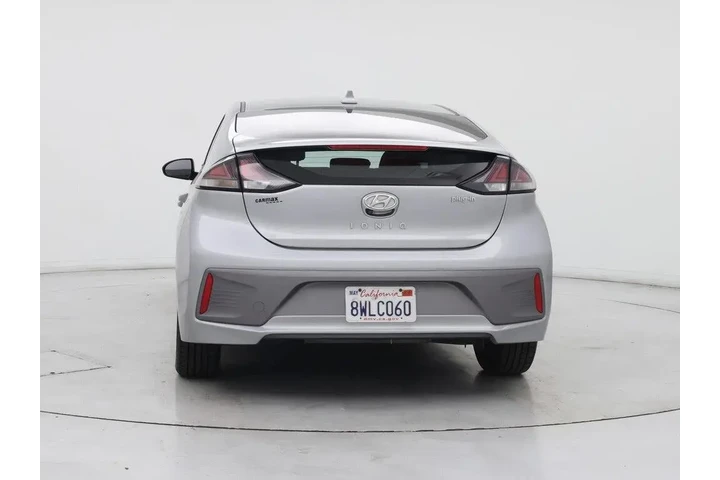 $17998 : Hyundai IONIQ Plug-in Hybrid image 6