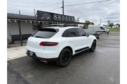 $19995 : 2017 Macan thumbnail