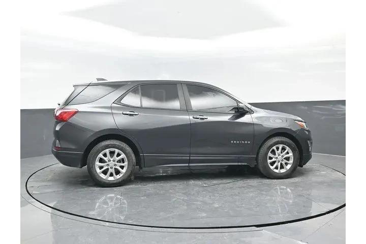 $14750 : Chevrolet Equinox 2020 LS 4d image 3