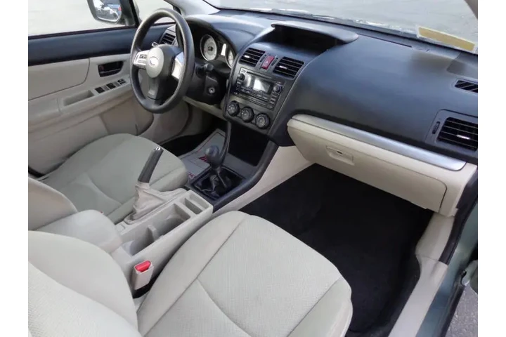 $8950 : 2014 Impreza 2.0i image 10