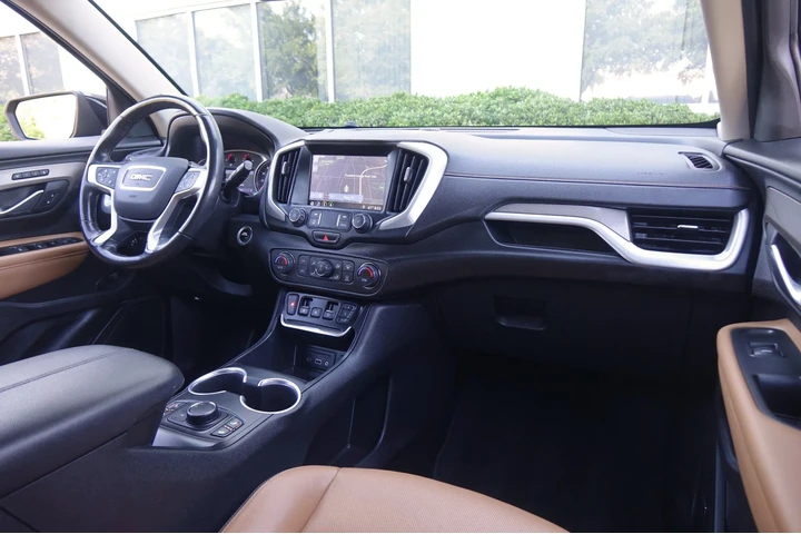 $23996 : 2020 GMC Terrain FWD SLT image 7