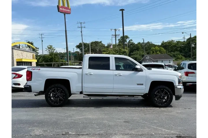 $20995 : 2017 Silverado 1500 LT image 7